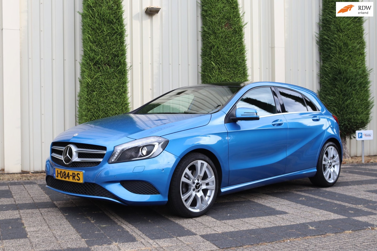 Mercedes-Benz A-klasse - 180 Prestige Climate Control, Navigatie APK 08-06-2027 - AutoWereld.nl
