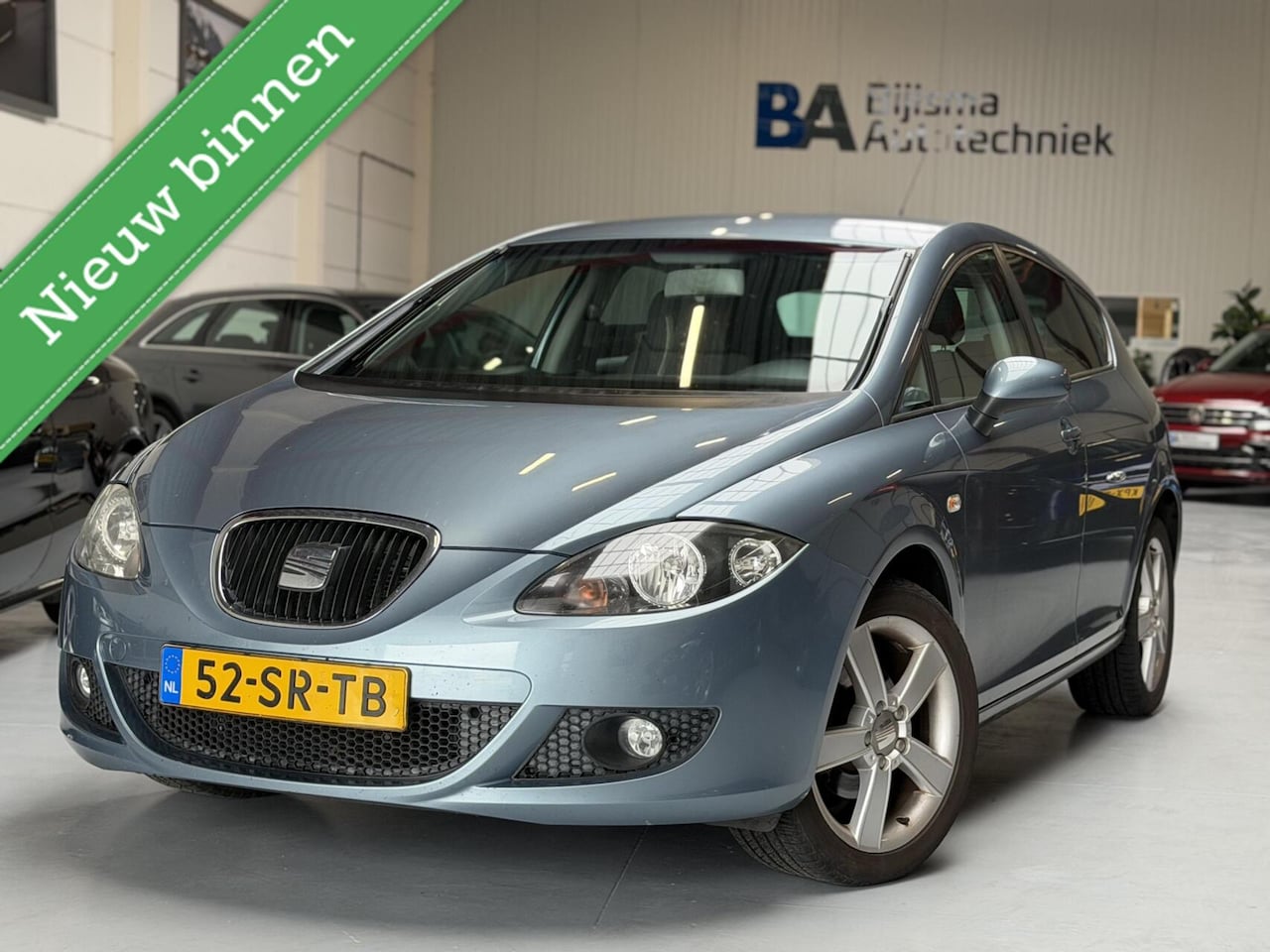 SEAT Leon - 1.6 Sport-up | afn. Trekhaak | Cruise | 17" LMV - AutoWereld.nl