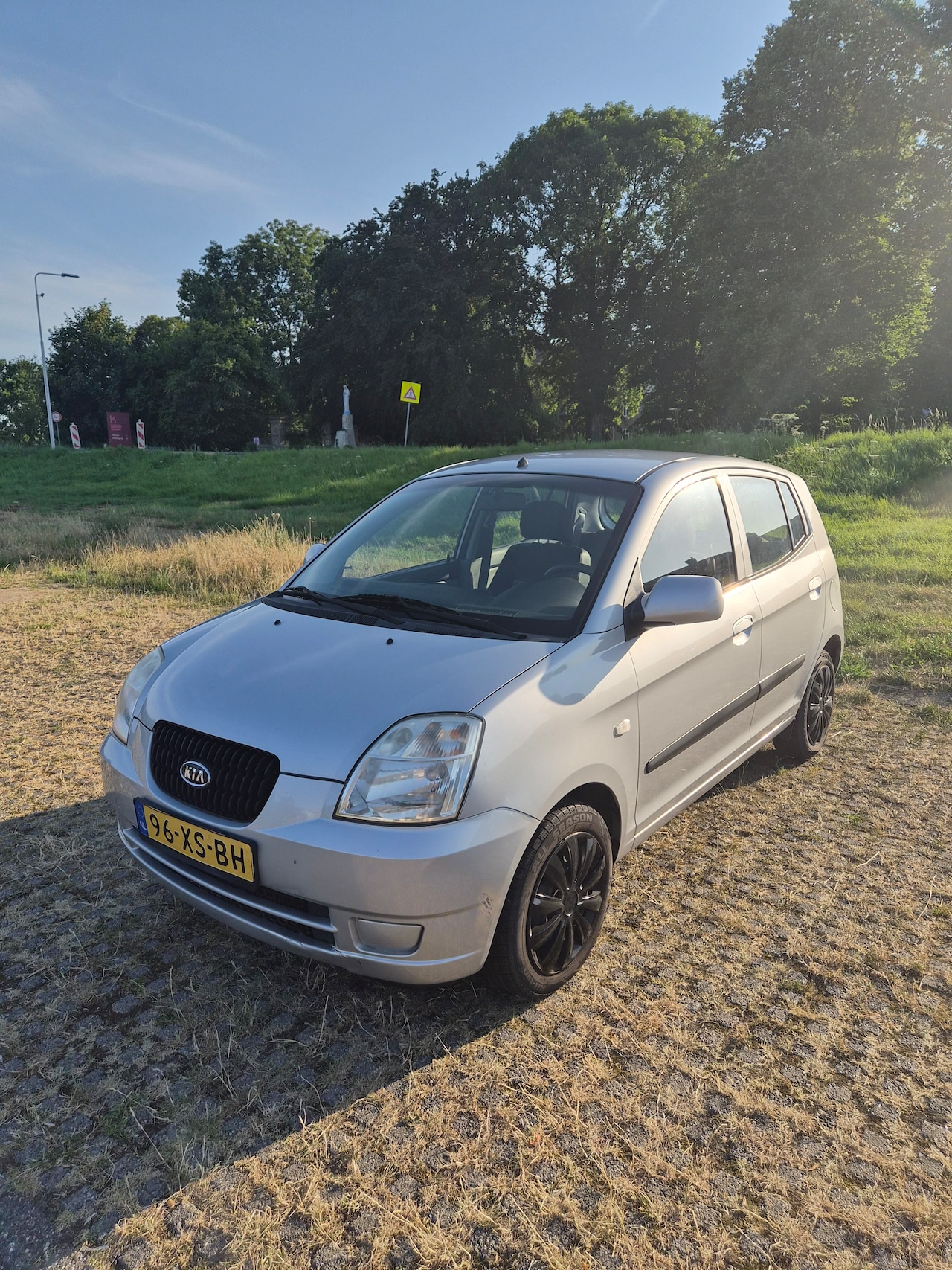 Kia Picanto - 1.0 Light Nieuwe APK - AutoWereld.nl