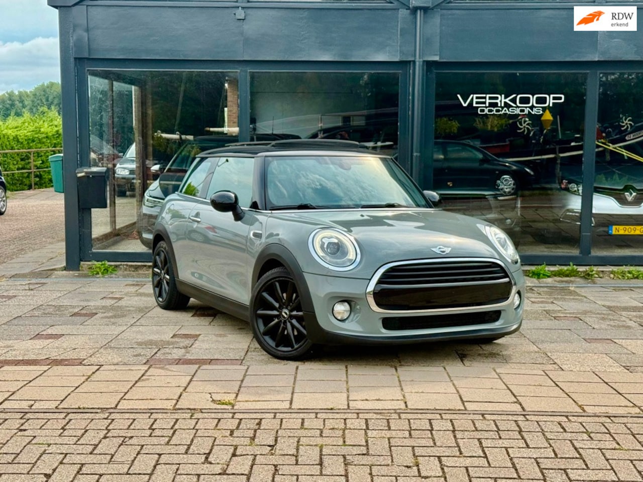 MINI 3-Deurs - 1.5 Cooper Chili Business - AutoWereld.nl