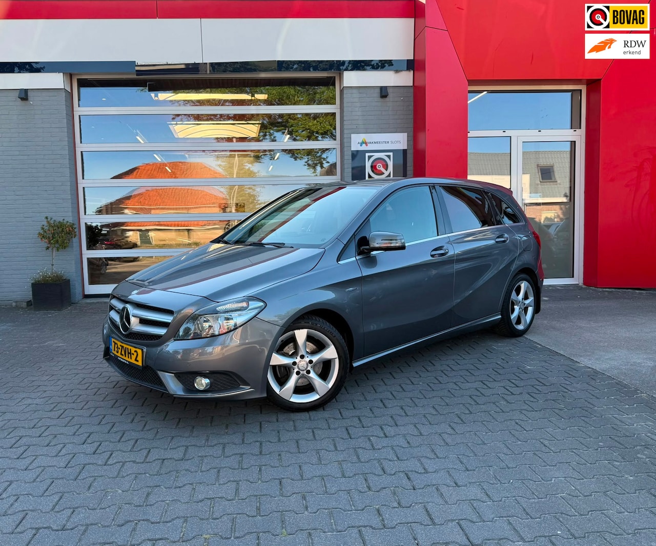 Mercedes-Benz B-klasse - 180 Ambition Navi, Cruise, Trekhaak - AutoWereld.nl