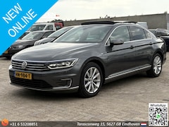 Volkswagen Passat - 1.4 TSI GTE Highline | Leder/Alcantara | Pano | Climate | Cruise | Navi |