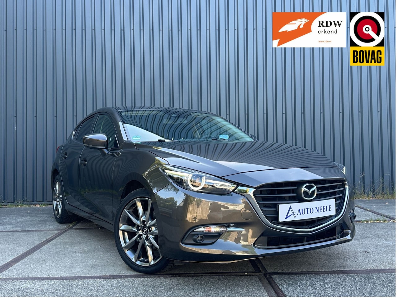 Mazda 3 - 2.0 SkyActiv-G 120 SkyLease GT Dodehoek, Stoel+Stuurverwarming - AutoWereld.nl