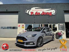 Ford Focus Wagon - 2.0 ST-2 Winterpakket Maxton RS velgen Recaro Liefhebbers auto