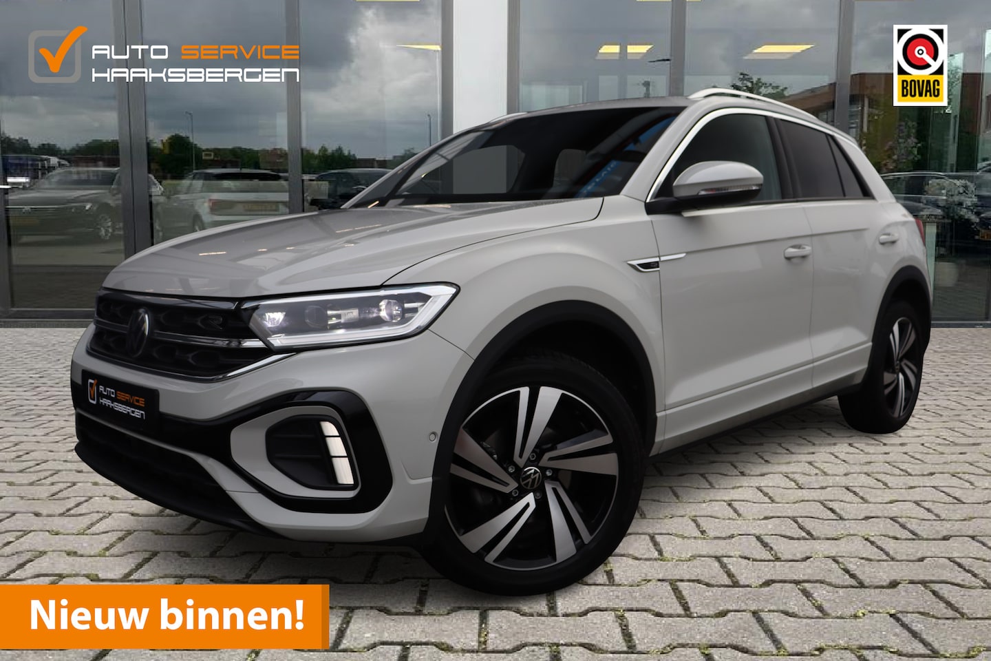 Volkswagen T-Roc - 1.5 TSI R-Line | ACC | Camera | Virtual Cockpit | Fabrieksgarantie - AutoWereld.nl