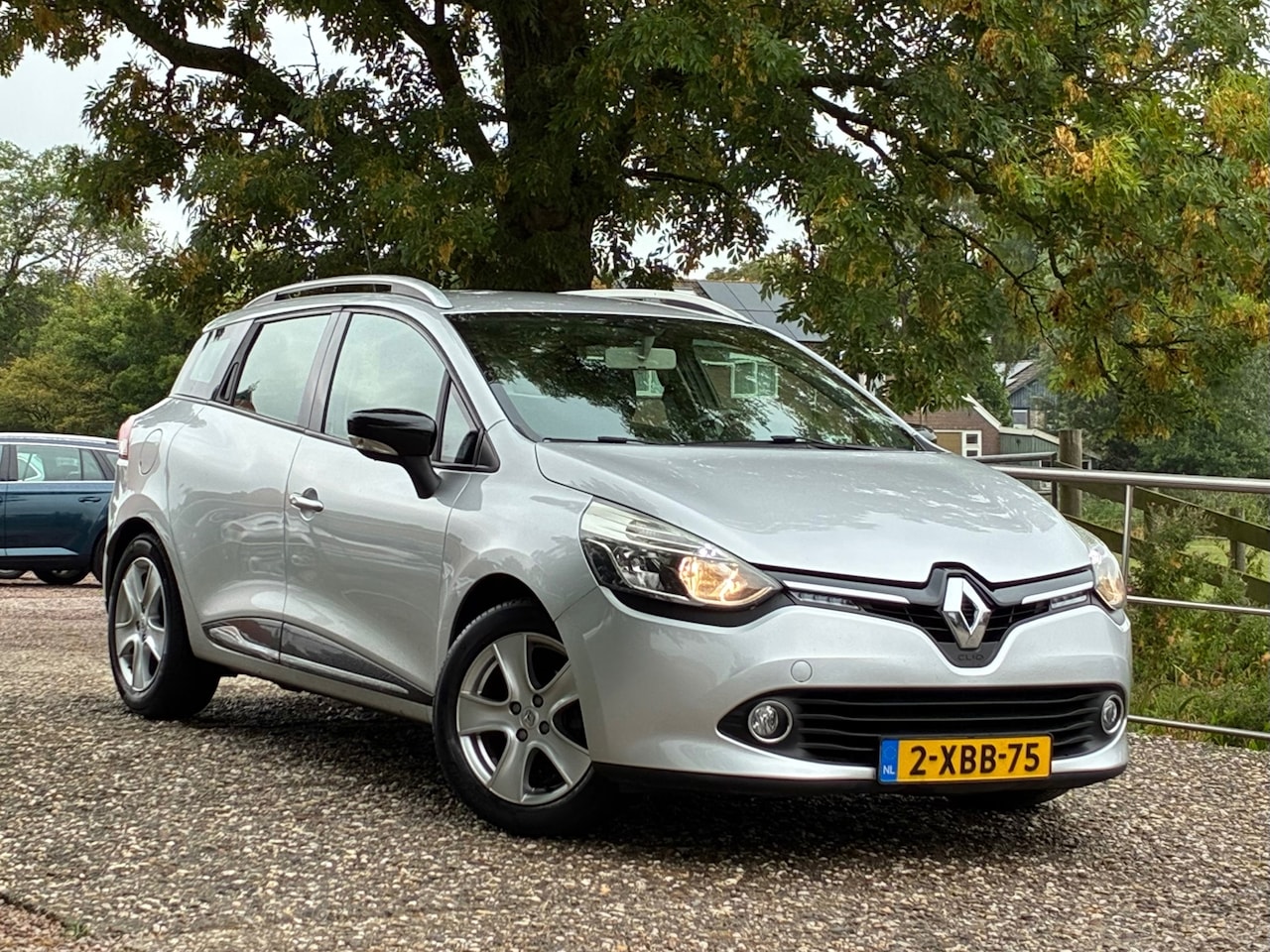 Renault Clio Estate - 0.9 TCe Expression | Cruise + Airco nu € 4.975,-!!! - AutoWereld.nl