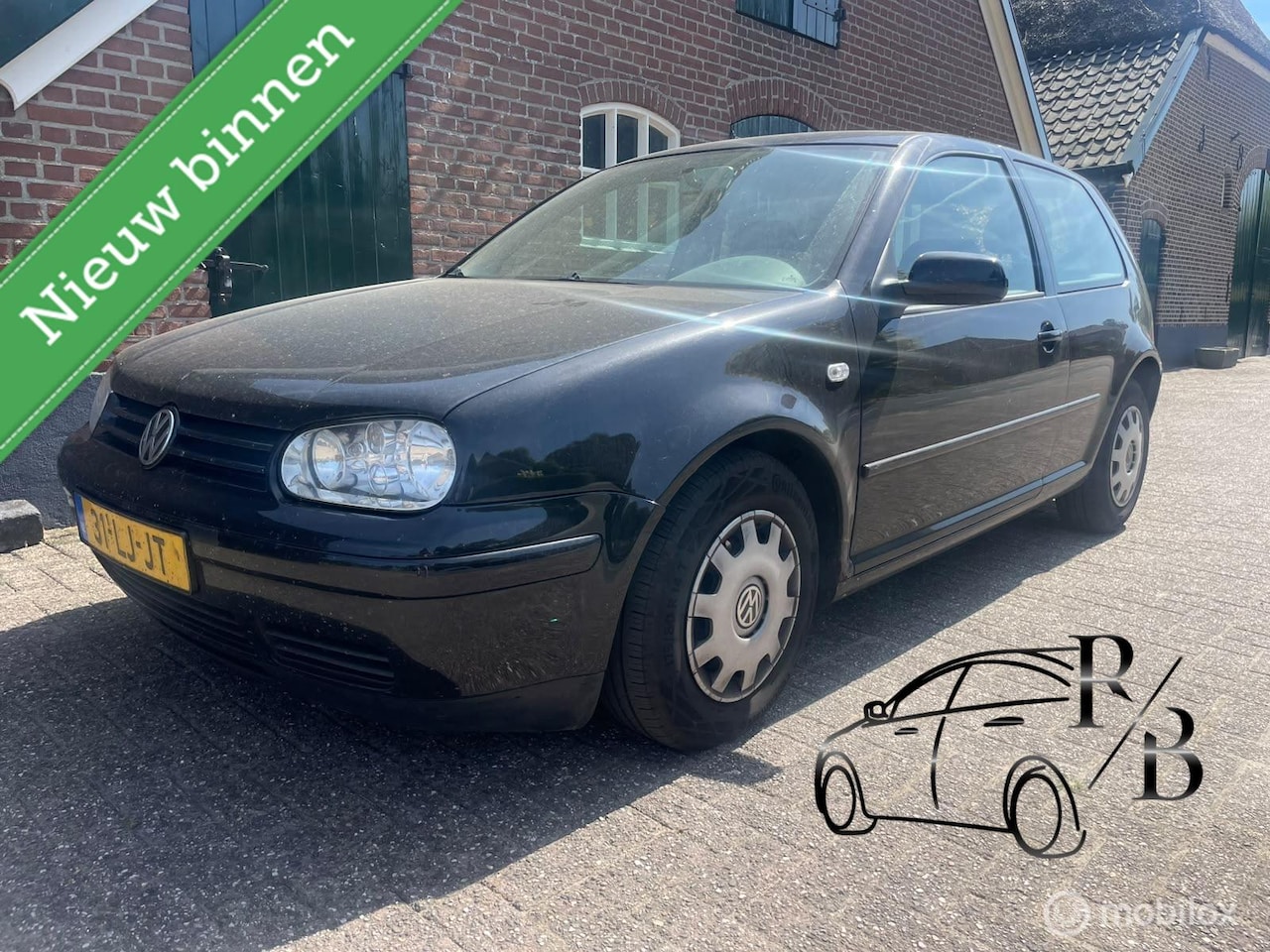 Volkswagen Golf - 1.6-16V EXPORTKOOPJE!!! AIRCO CRUISE - AutoWereld.nl