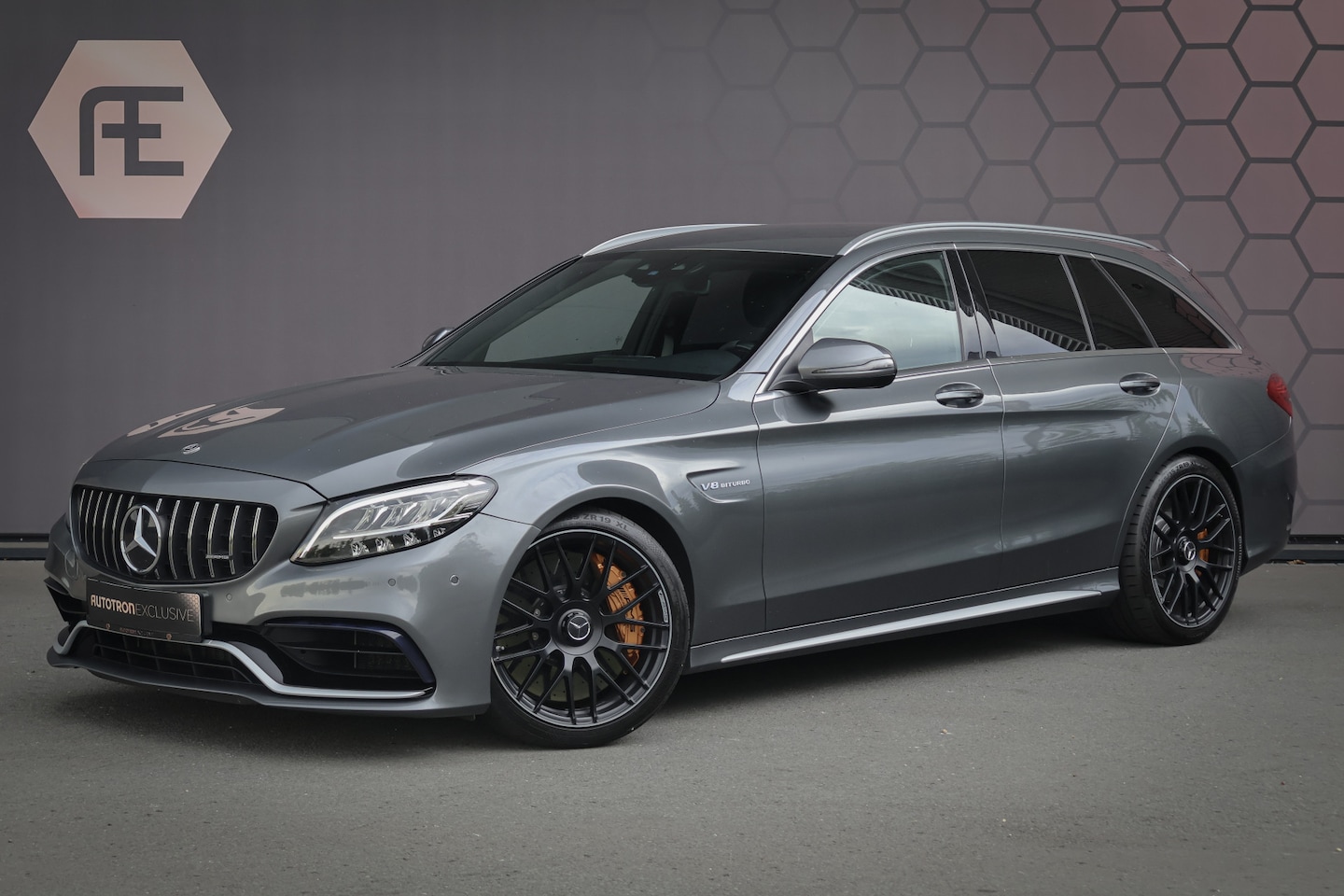 Mercedes-Benz C-klasse Estate - AMG 63 S | KERAMISCH | TREKHAAK | STOELVERWARMING | CAMERA | FACELIFT | BURMESTER | - AutoWereld.nl