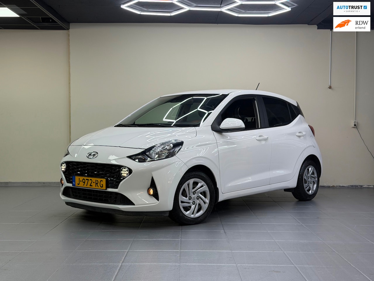 Hyundai i10 - 1.0 Comfort Smart 5-zits Automaat | Navi | camera - AutoWereld.nl