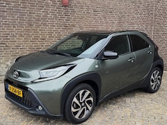 Toyota Aygo X - 1.0 VVT-i S-CVT Puls Automaat Bi-tone Camera Carplay Adaptive-Cruise Org.NL NAP