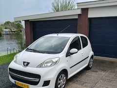 Peugeot 107 - 1.0-12V XS