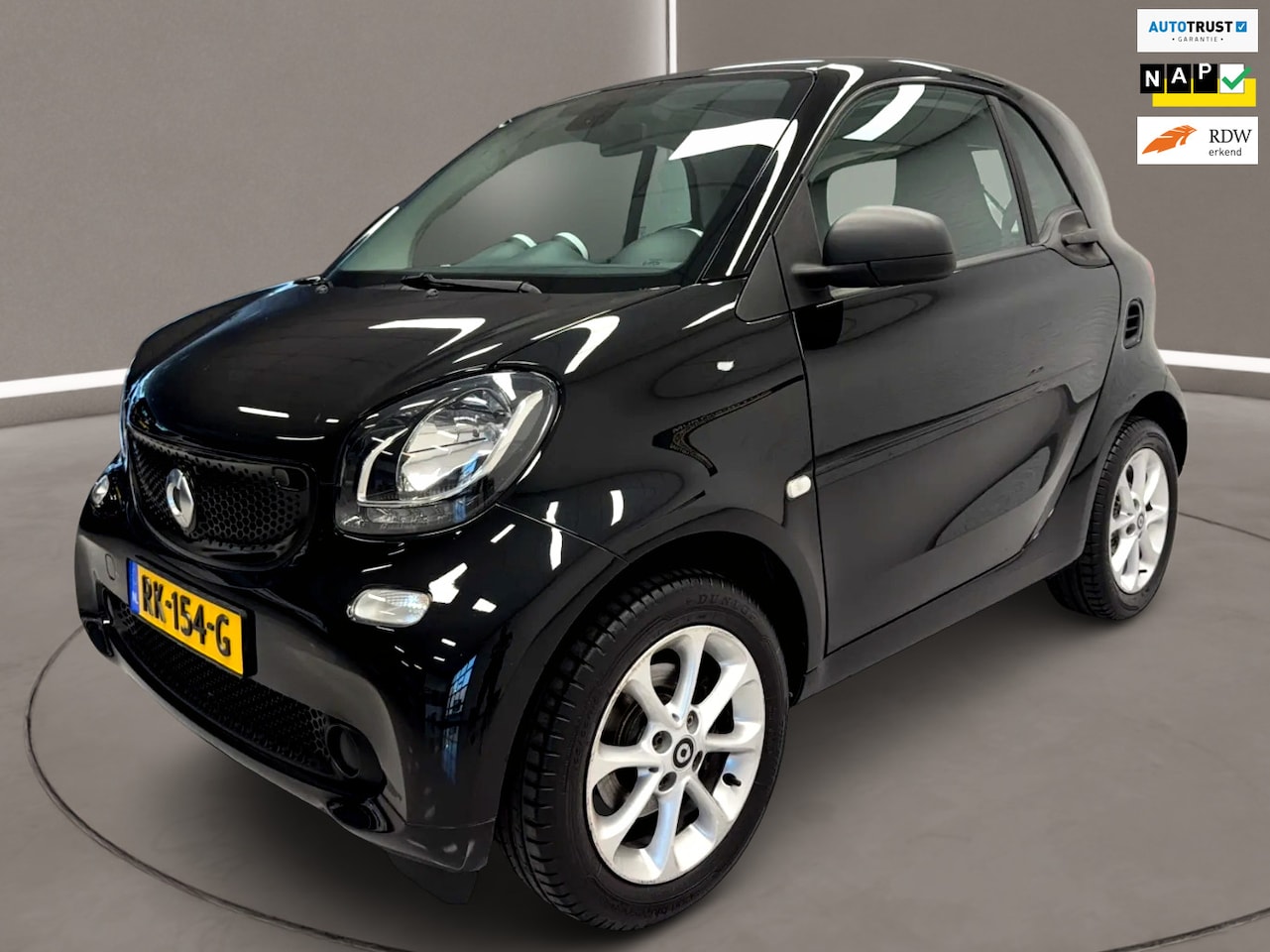 Smart Fortwo - 1.0 Pure 1.0 Pure, 1ste eigenaar, airco, 67 dkm NAP - AutoWereld.nl