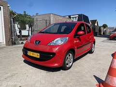 Peugeot 107 - 1.0-12V XS Urban Move