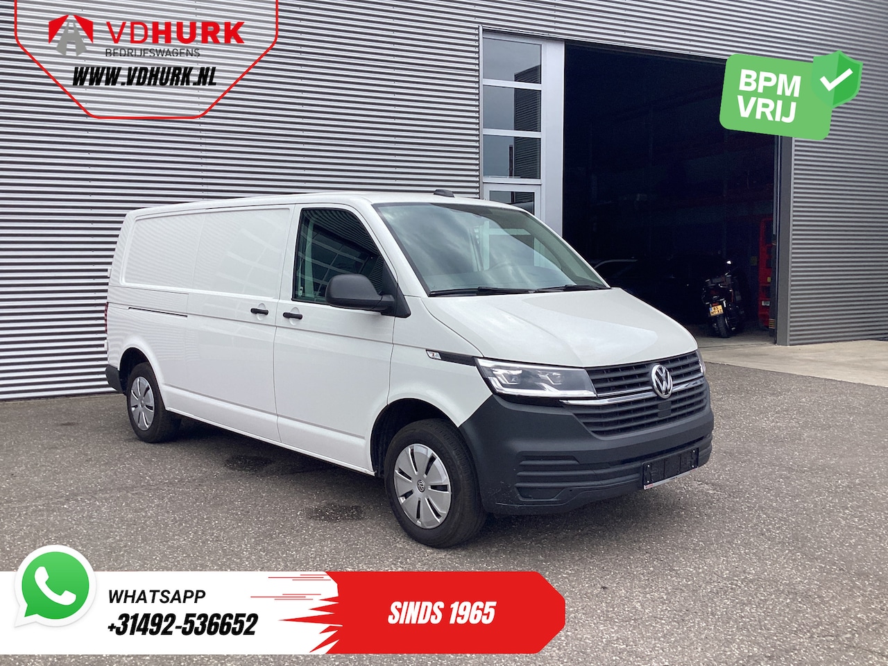 Volkswagen Transporter - 2.0 TDI 150 pk DSG Aut. L2 LED/ Cruise/ Carplay/ PDC/ Airco - AutoWereld.nl