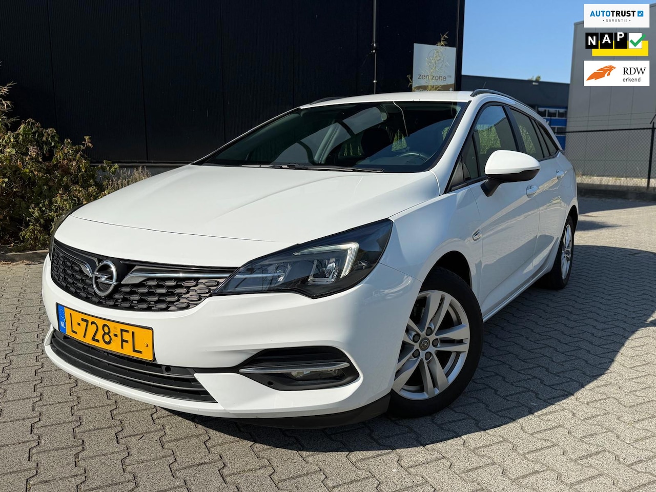 Opel Astra Sports Tourer - 1.2 Business Edition 1.2 Business Edition - AutoWereld.nl
