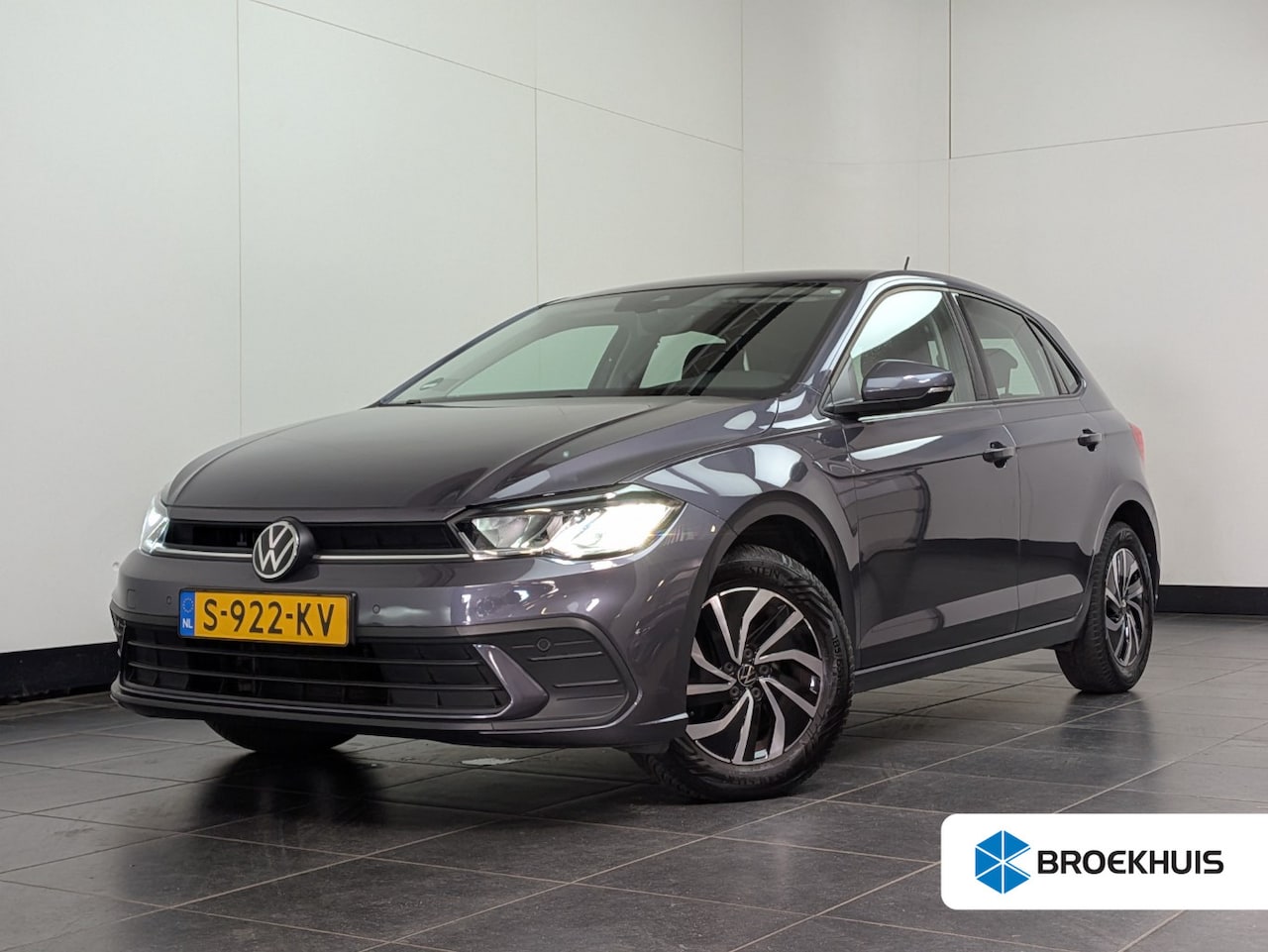 Volkswagen Polo - 1.0 TSI Life l 1e eigenaar l Dealeronderhouden l Lm-Velgen l Apple Car Play / Android l Pa - AutoWereld.nl