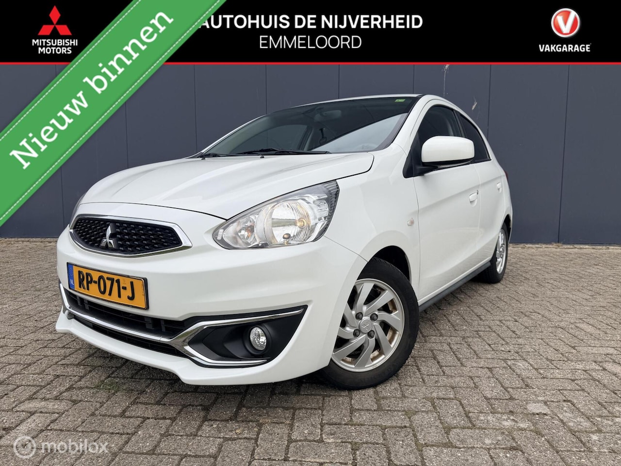 Mitsubishi Space Star - 1.0 Intense|trekhaak|allseason banden - AutoWereld.nl