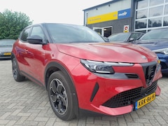 Alfa Romeo Junior - 1.2 Turbo Hybrid Ibrida Speciale - Btw auto