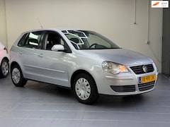 Volkswagen Polo - 1.4-16V Turijn Airco nieuw apk