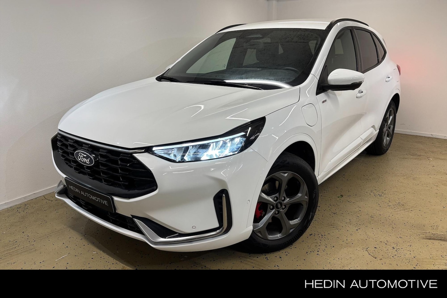 Ford Kuga - 2.5 PHEV ST-Line X Nieuw model - AutoWereld.nl