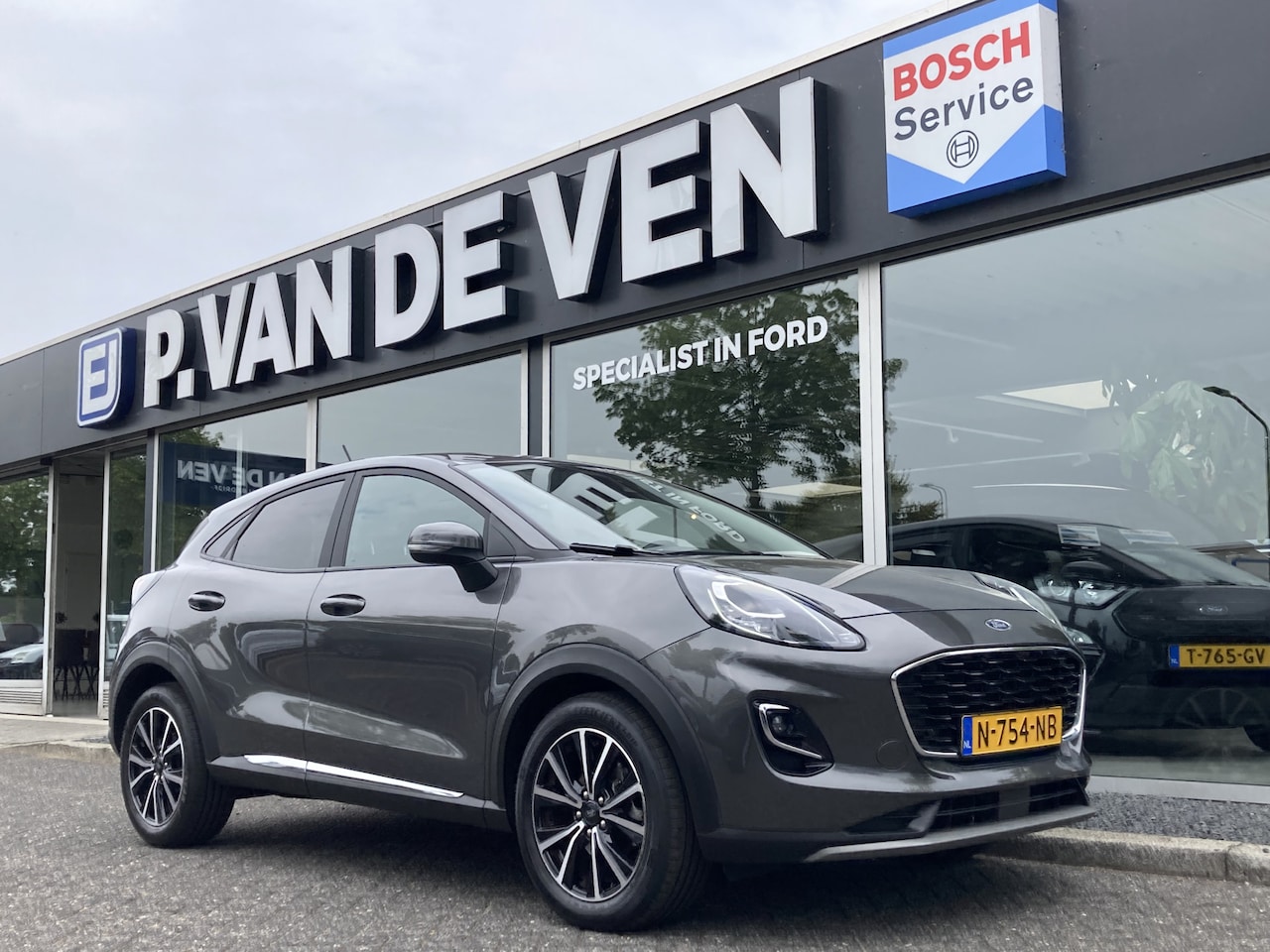 Ford Puma - 1.0 EcoBoost Hybrid Titanium 125pk/92kW Automaat | Navigatie | Carplay/Auto | Cruise | Lan - AutoWereld.nl