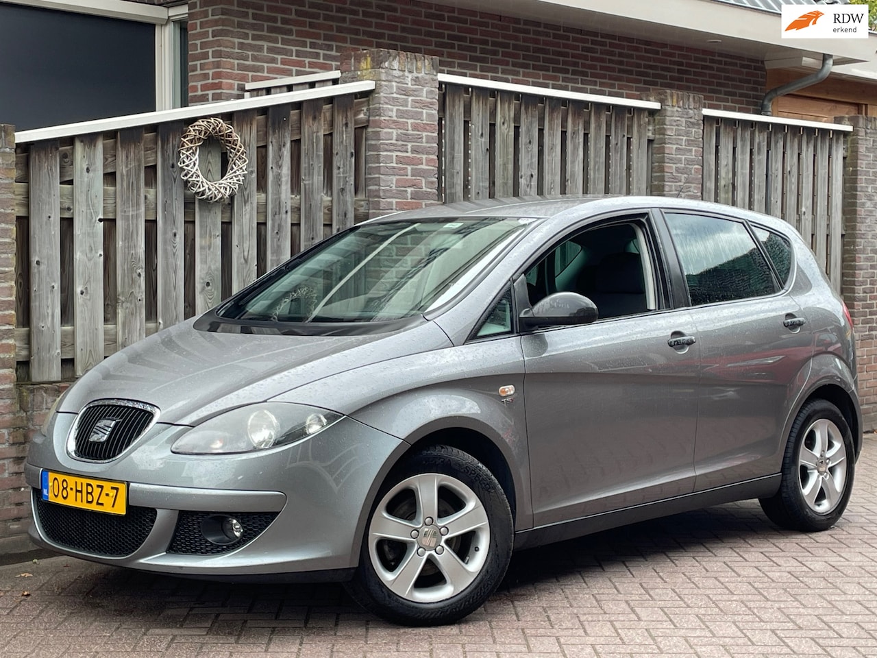 SEAT Altea - 1.6 Comfortstyle Cruise control, AIRCO, 101DKM - AutoWereld.nl