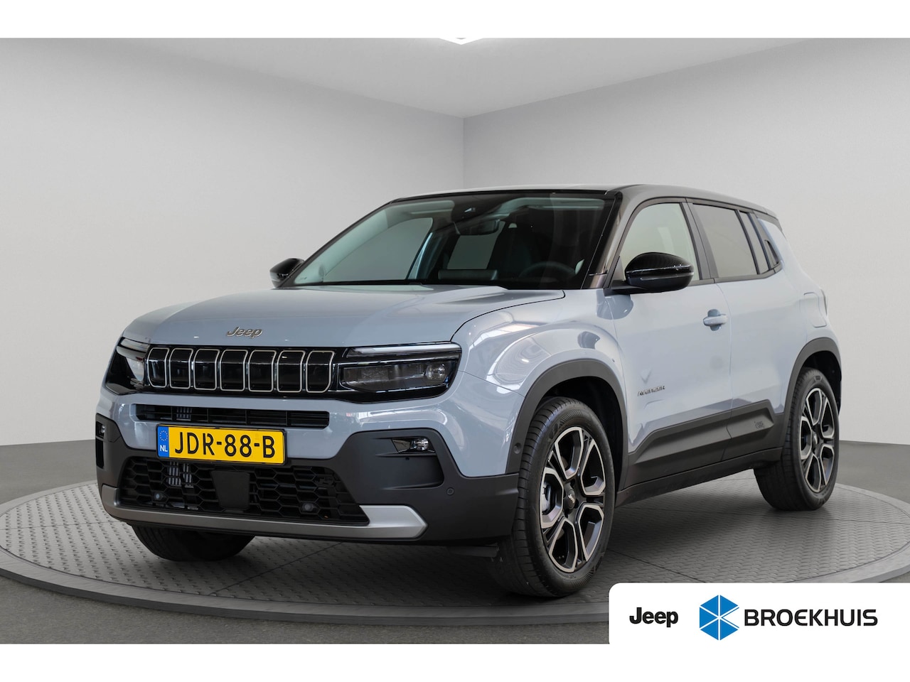 Jeep Avenger - 1.2 e-Hybrid Summit | Tot 8 Jaar Garantie | Navigatie | Stoelverwarming | Keyless | Camera - AutoWereld.nl