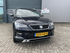 SEAT Ateca - 1.4 EcoTSI Xcellence 150 PK! Alcantara / Airco / Climate / Cruise control / Trekhaak (vast) / Navigatie / Camer