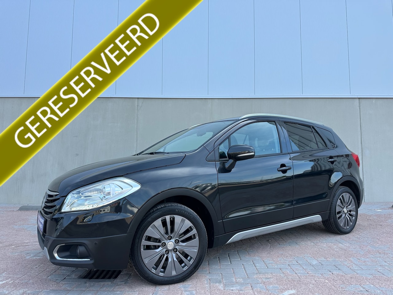 Suzuki SX4 S-Cross - 1.6 Exclusive Climate C. Cruise C, Leder Int, Navigatie!!!! - AutoWereld.nl
