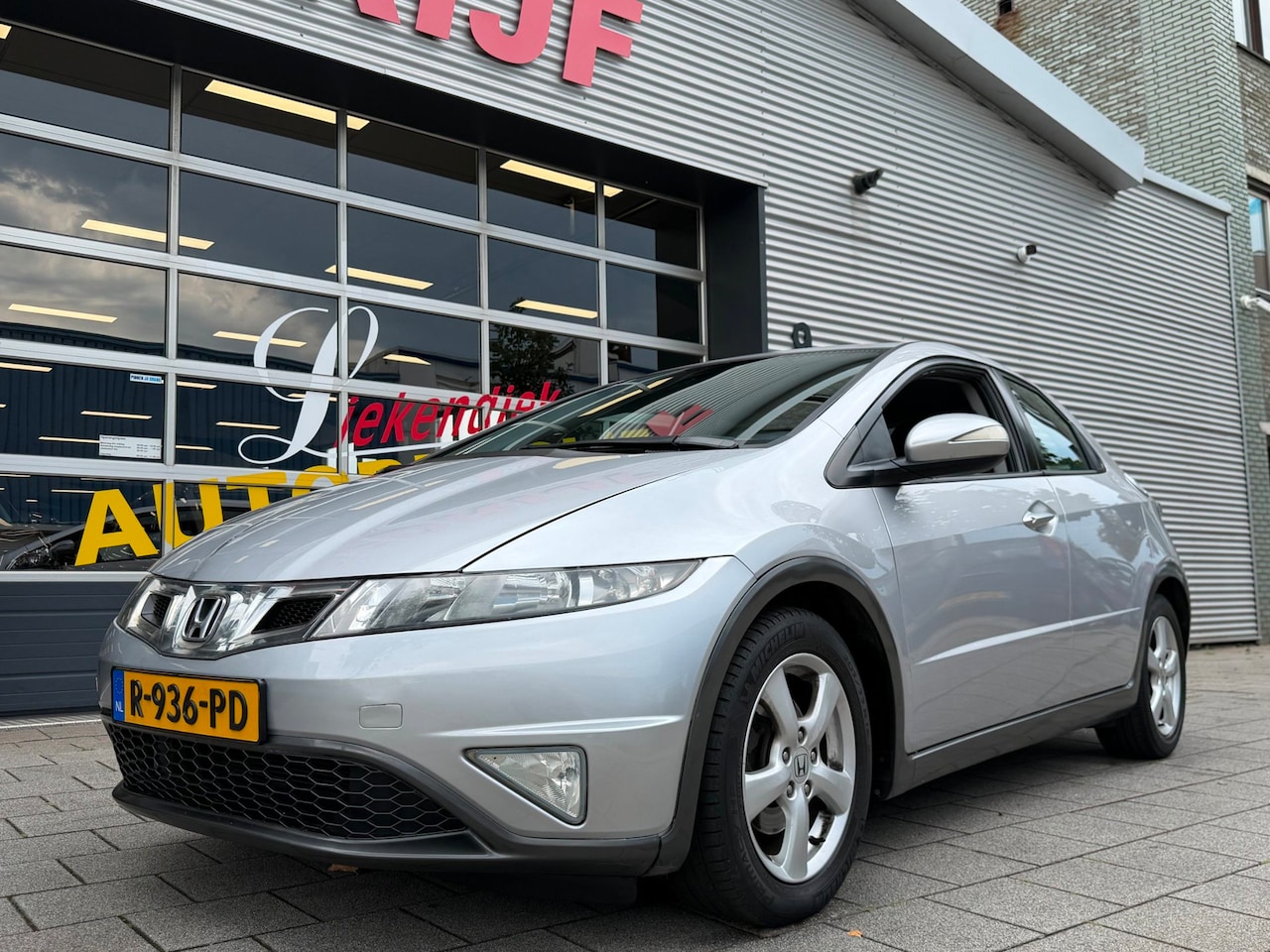 Honda Civic - 1.4i Sport - 74.000 KM I Airco I PDC I Comfort pakket I Sport velgen I Nwe APK - AutoWereld.nl