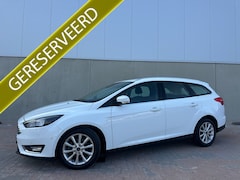 Ford Focus Wagon - 1.0 Titanium Distributieriem vervangen, Climate C, Cruise C