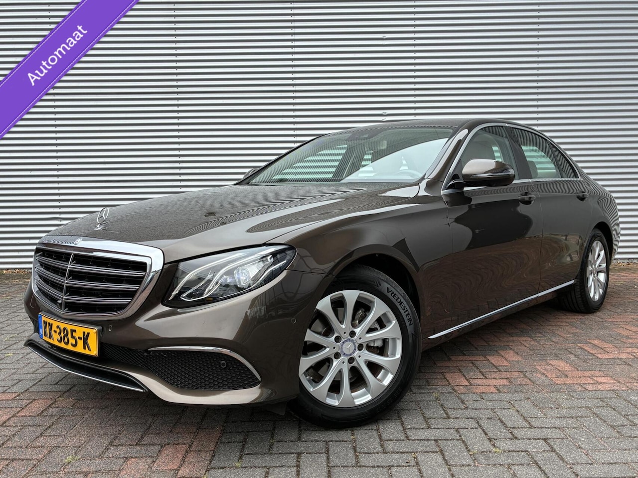 Mercedes-Benz E-klasse - E200 Autom Leer Navi 360 Camera Nl Auto 16 Nieuw Model Uniek 98163 Km Eerste Eigenaar Vol - AutoWereld.nl