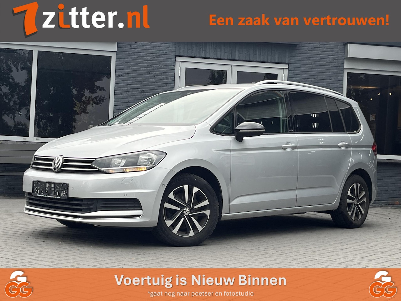 Volkswagen Touran - 1.0 TSI Comfortline 7-Persoons Navigatie, ACC, Zuinig! - AutoWereld.nl