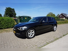 BMW 1-serie - 116i Executive automaat