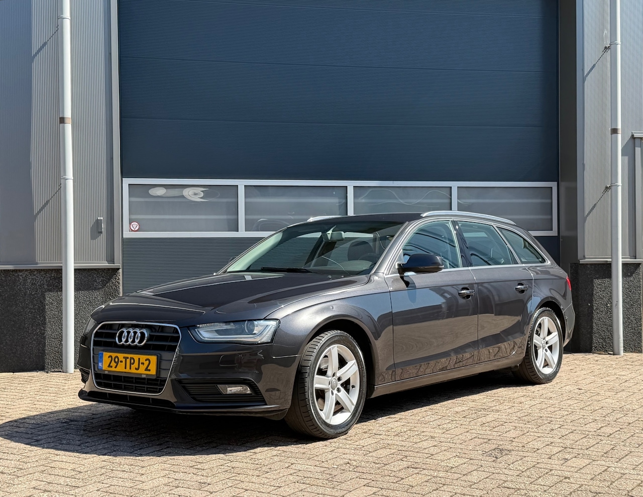 Audi A4 Avant - 1.8 TFSI Pro Line bj.2012 Navi|Leder|Trekh|Pdc|Nap. - AutoWereld.nl