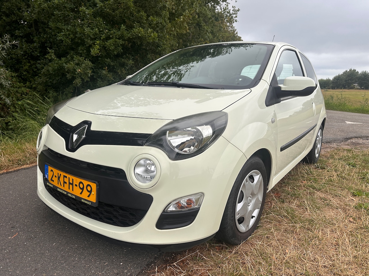 Renault Twingo - 1.2-16V Authentique - AutoWereld.nl