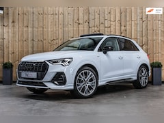 Audi Q3 - 40 TFSI Quattro S-Line *Pano*360 Camera*Keyless*Trekhaak