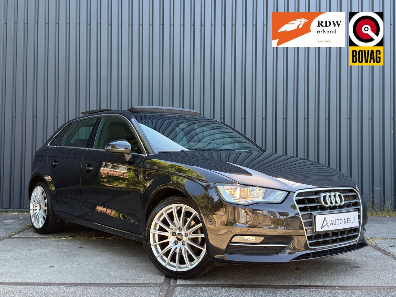 Audi A3 Sportback - 1.4 TFSI Ambiente Pro Line NAP, PANO, Trekhaak, Leder - AutoWereld.nl