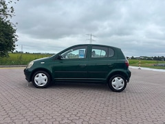 Toyota Yaris - 1.3-16V VVT-i Sol AUTOMAAT