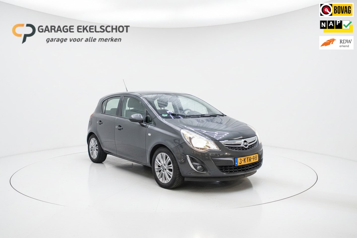 Opel Corsa - 1.4-16V|NAP|Trekhaak|Cruise|Airco - AutoWereld.nl