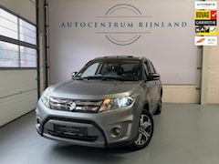 Suzuki Vitara - 1.6 High Executive Panoramadak, camera, Trekhaaak, Stoelverwarming