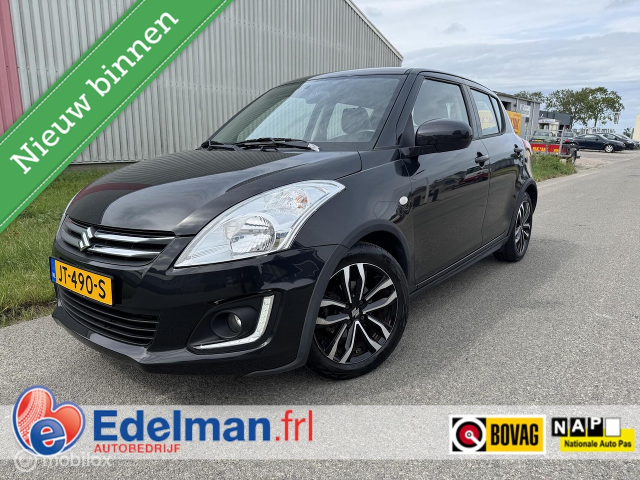 Suzuki Swift - 1.2 Style EASSS | NL 1e EIG | Leer/Alcantara - AutoWereld.nl