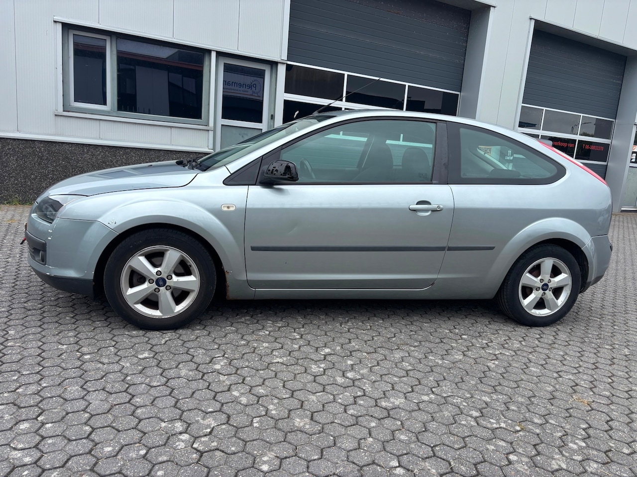 Ford Focus - 1.6-16V First Edition NAP AIRCO - AutoWereld.nl
