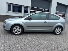 Ford Focus - 1.6-16V First Edition NAP AIRCO