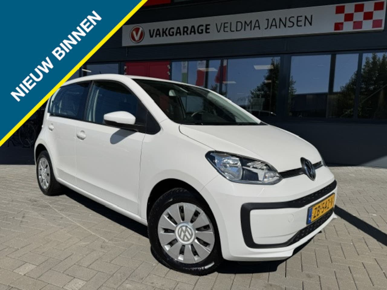 Volkswagen Up! - 1.0 BMT MOVE UP! 5-DRS. + AIRCO - AutoWereld.nl
