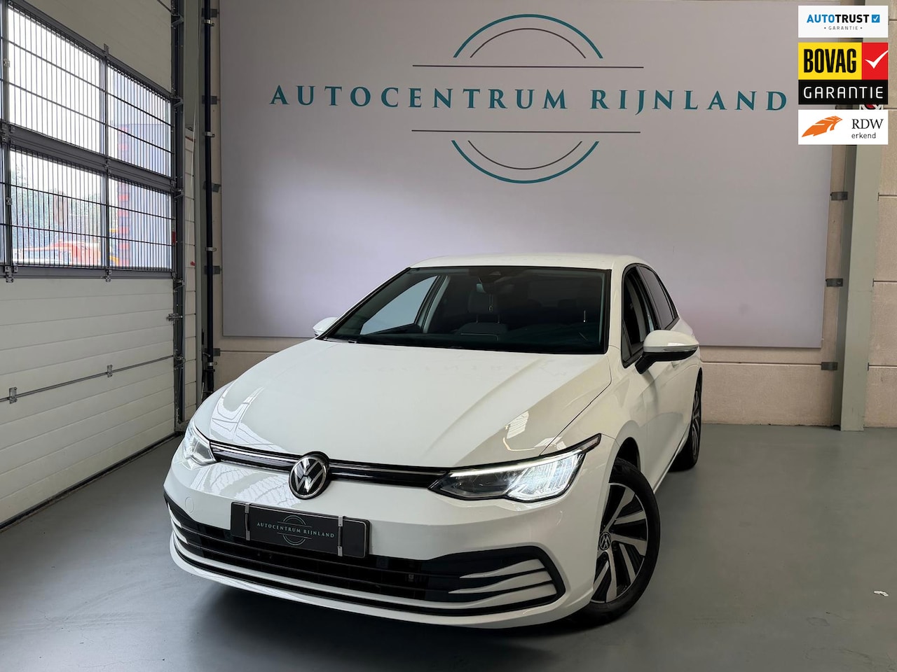 Volkswagen Golf - 1.5 TSI Life Business 1.5 TSI Life Business, Camera, Stoel/stuurverwarming, Navi, Carplay - AutoWereld.nl