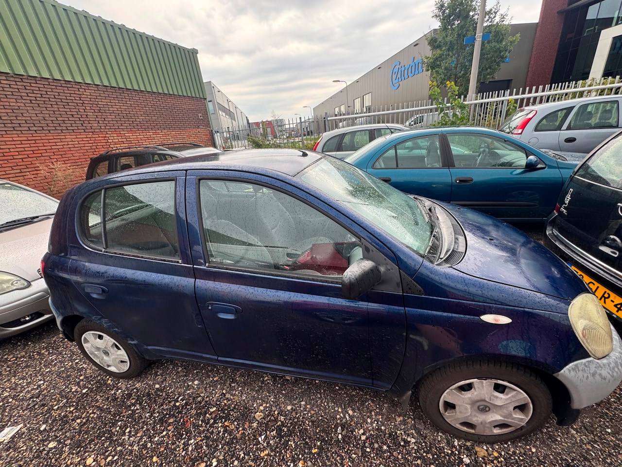 Toyota Yaris - 1.0-16V VVT-i Terra 1.0-16V VVT-i Terra - AutoWereld.nl