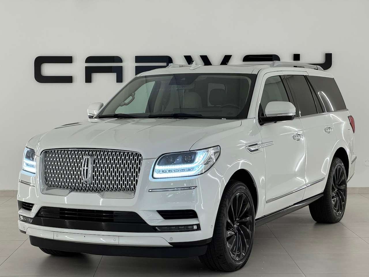 Lincoln Navigator - Reserve FULL SPEC. NL KENT. - AutoWereld.nl