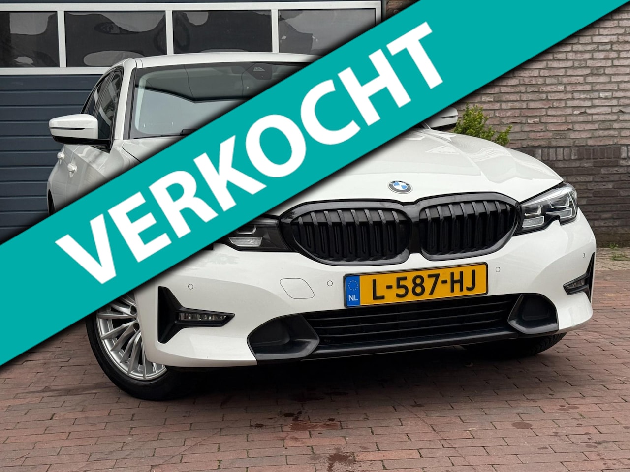 BMW 3-serie - 318i High Executive Automaat - AutoWereld.nl