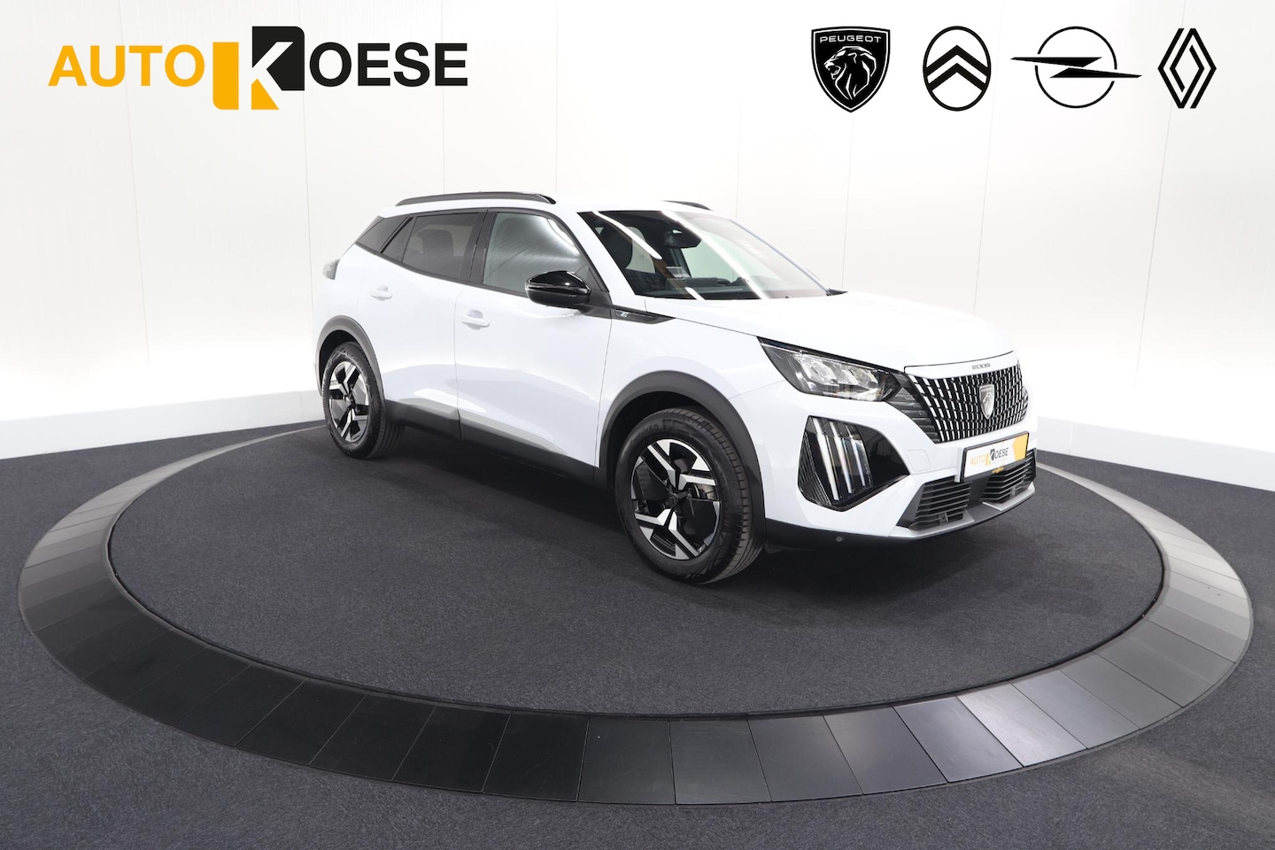 Peugeot e-2008 - EV Allure Avantage 54 kWh | 97,3% SOH | 11 KW Lader | Apple Carplay | Parkeersensoren - AutoWereld.nl